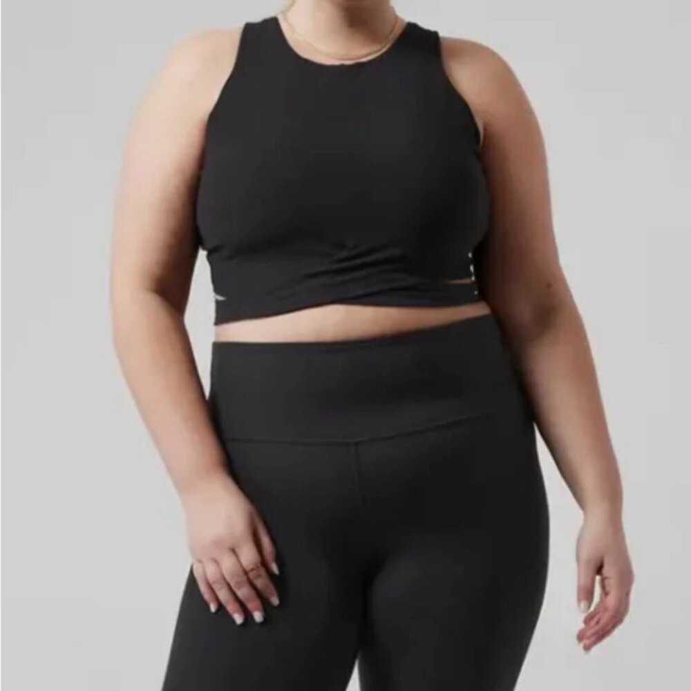 Athleta Conscious Cut Out Crop A-C Black Medium, NWT